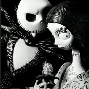 Meet your Posher, Delia