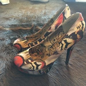 Dollhouse platform shoes.