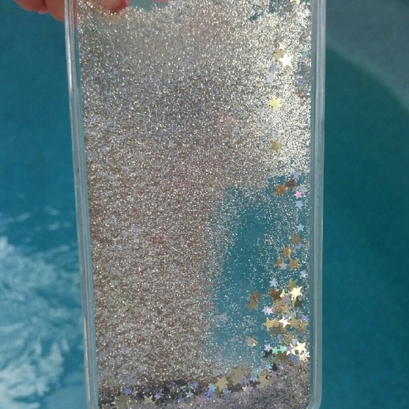 Iphone 6 plus moving glitter case gold