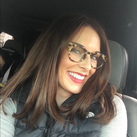 Meet your Posher, Sarah - Picture 3 of 3