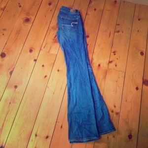 AE Kick Boot Jeans