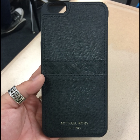 A Micheal Kors Black case!!!