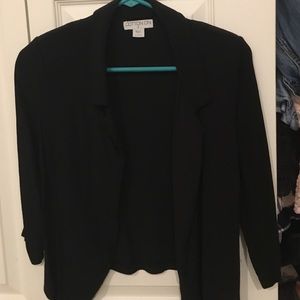 Black cotton on blazer/cardigan