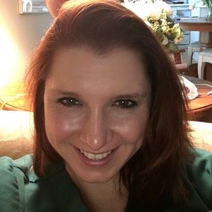 Meet your Posher, Carrie