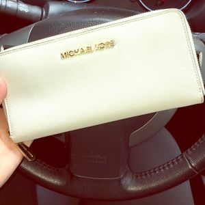 Michael Kors wallet