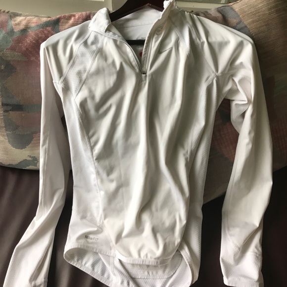Nike Fitdry women's top size small