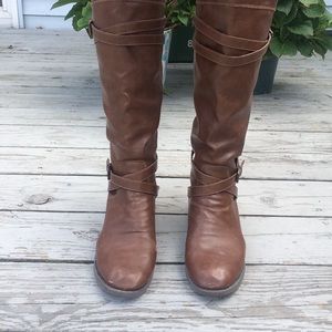 Madden Girl Zerge Boot