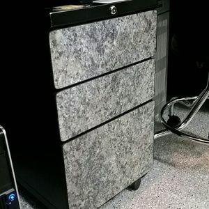 Meet your Posher, Kim