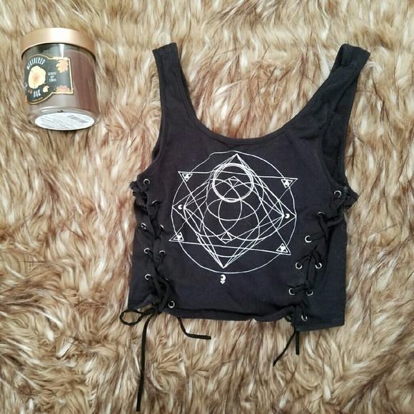 Kendall & Kylie Black Cropped Tank