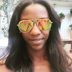 Meet your Posher, Nikki