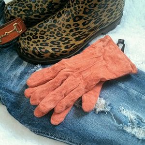 ⬇🍁Orange🍁⬇ Genuine Leather Suede Gloves NWT