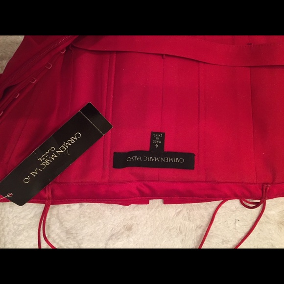 Carmen Marc Valvo Evening Gown - Picture 3 of 4