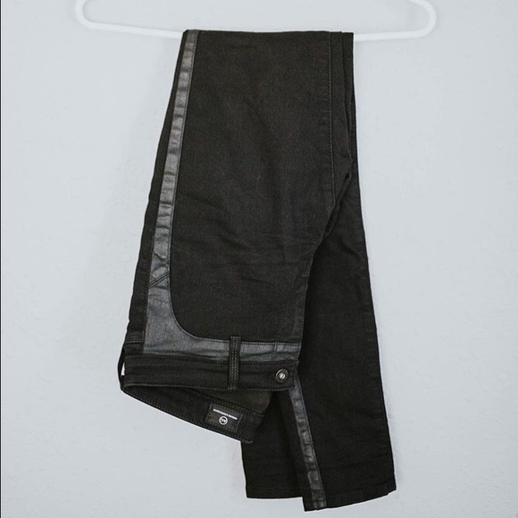 Black skinny jeans. - Picture 2 of 2