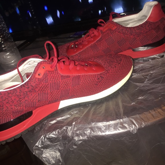 Louis vutton runaway sneakers - Picture 2 of 3