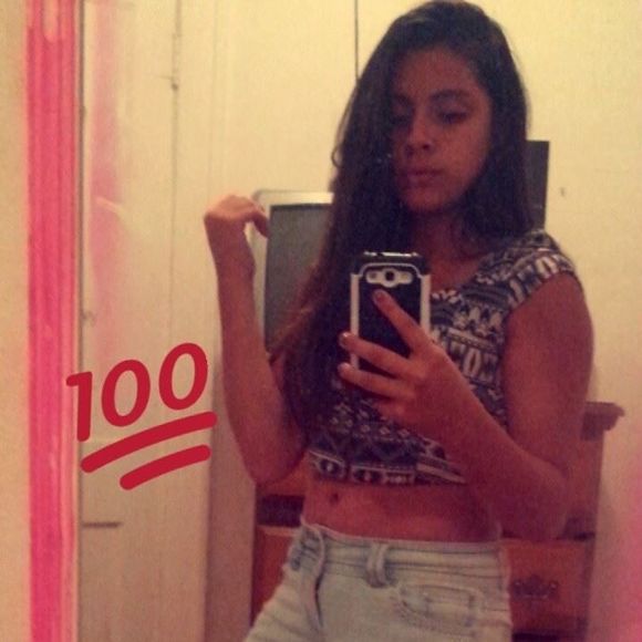 Meet your Posher, Carla