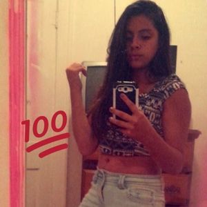 Meet your Posher, Carla