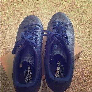 🎉🎉🎉original adidas super 🎉🎉🎉