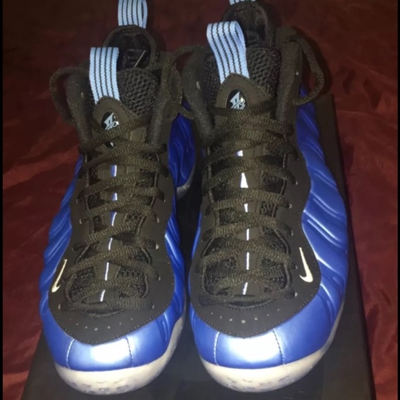 Air Foamposites size 10 (DeadStock) - Picture 2 of 2