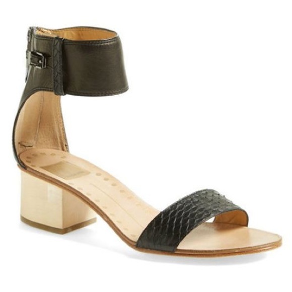 ✨🖤Hot Sandals🖤✨