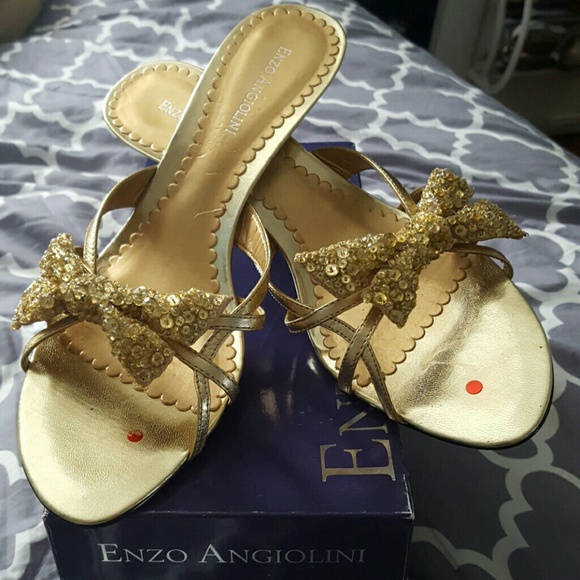 Gold leather shoes