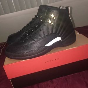 Air Jordan 12 Tax Season's size 10 (DeadStock)