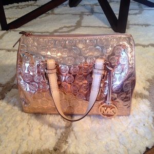 FIRM Michael Kors Grayson Rose Gold Metallic Bag