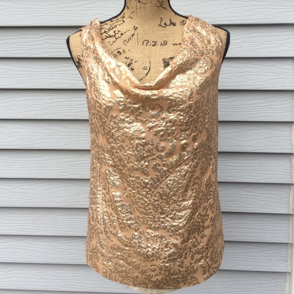 Beautiful sleeveless shirt