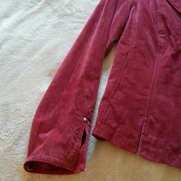 Jacket - Picture 2 of 4