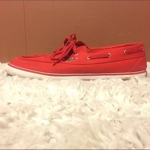 Red//White | Lacoste | Size 13