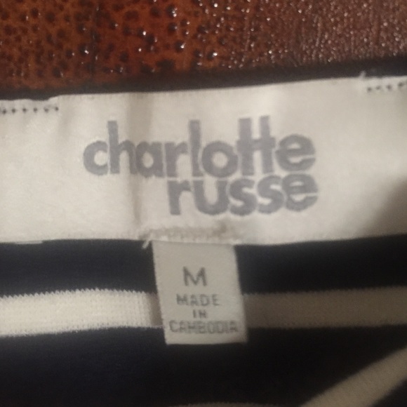 Skirt - Picture 2 of 3