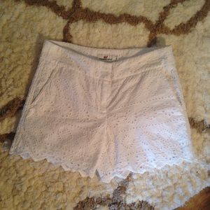 Vineyard Vines Classic Eyelet Lace Shorts