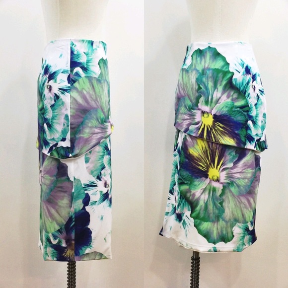 [ isla ] NWT silk floral watercolor print skirt - Picture 3 of 4