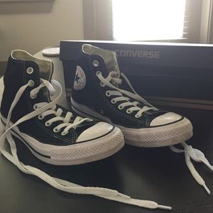 Black Converse