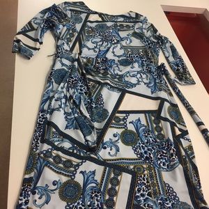 Peter nygard print dress