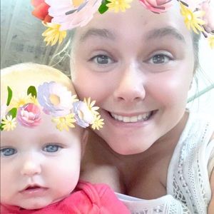 Meet your Posher, Avery