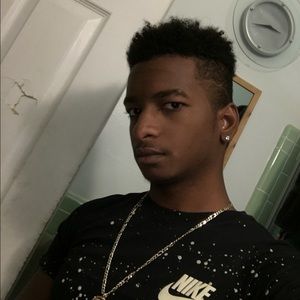 Meet your Posher, Malik