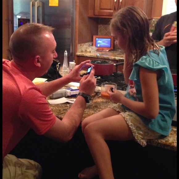 Meet your Posher, Pam - Picture 3 of 3