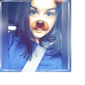 Meet your Posher, Olivia