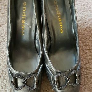Women's shoes