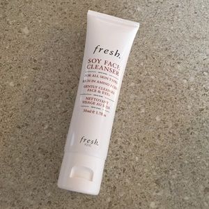 Fresh Soy Face Cleanser
