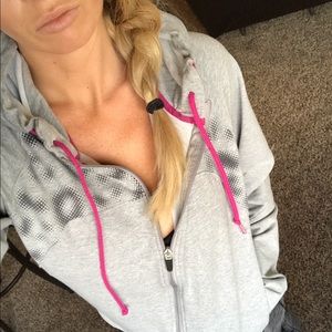 Nike Medium Full Zip Up Hoodie