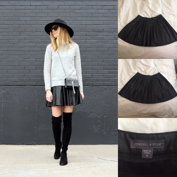 Kendall & Kylie Dresses & Skirts - Kendall and Kylie pleather pleated skirt