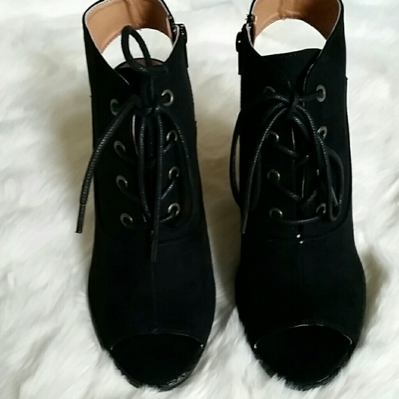 LAST PAIR! 🎉2XHP Best in Gifts 11/10🎉 - Picture 2 of 4