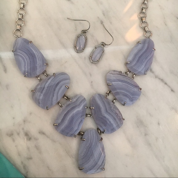 Kendra Scott Blue Lace Agate Harlie Necklace & Lee