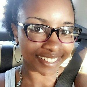 Meet your Posher, Katrina