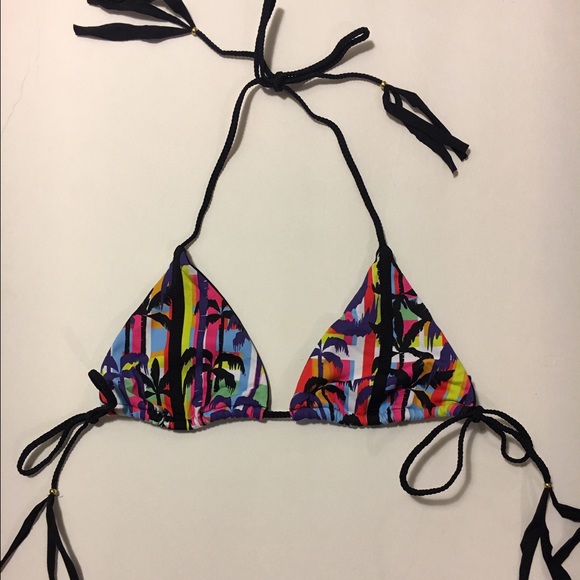 Beach Bunny "Bikini Party" Tri-Top