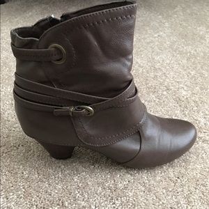 Low, thick heel bootie!