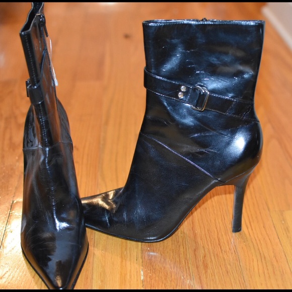 GENUINE LEATHER NINE WEST BOOTS