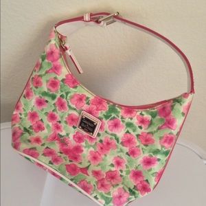 Dooney & Bourke bucket bag