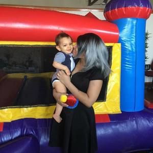 Meet your Posher, Evie